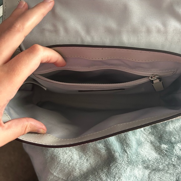 Marc Jacob’s Crossbody - Picture 3 of 7